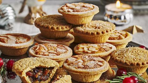 Tesco Christmas Golden Mince Pies